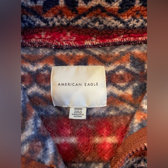 American Eagle Red Fairisle tribal fleece Sherpa pull over Sweater 1/4 zip sz.M - Picture 4 of 9